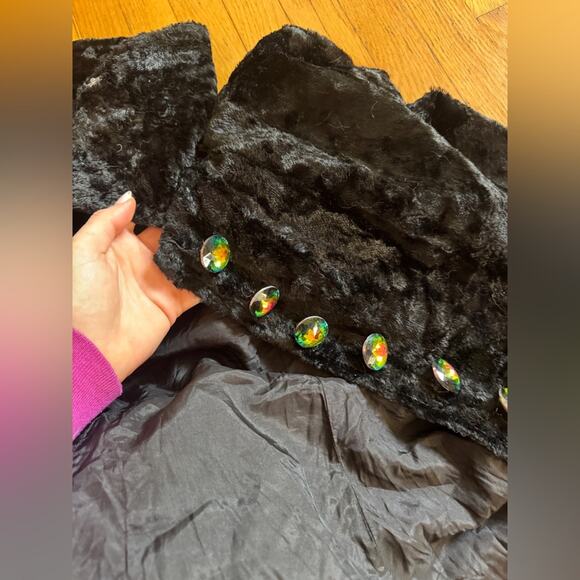 60s Vintage Black Velvet Princess Coat with Faux Fur Hem - Picture 10 of 10